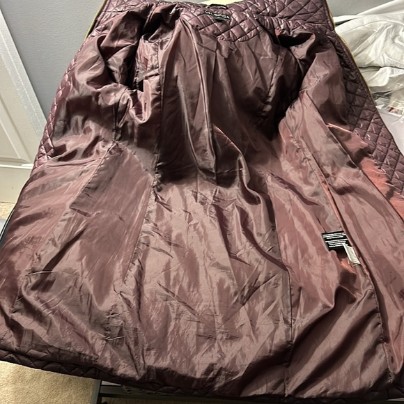 Via Spiga Zig-Zag Quilted Puffer Jacket Burgundy Full Zip Coat Zipper Pockets S - Picture 9 of 11